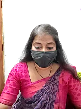 Chatroom XXX en direct de tamil_Sigappu_Roja