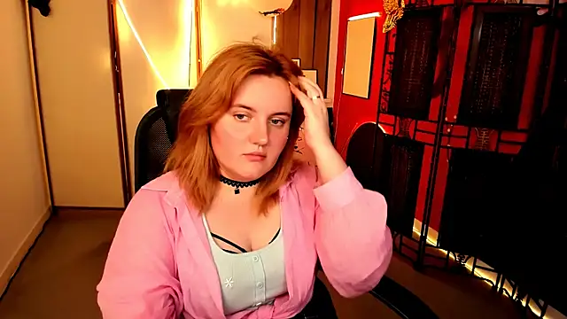 Chat +18 de KathyBriggs ao vivo