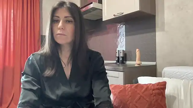 HotyWinter's Live XXX Chat