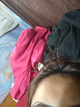 sanu_07 Adlı Modelin Canlı XXX Sohbeti