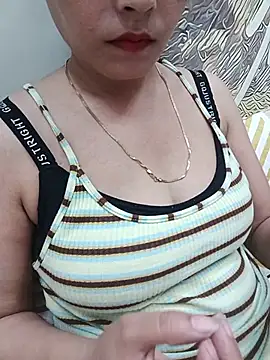 Chat XXX en directo de Pihu_Chopra