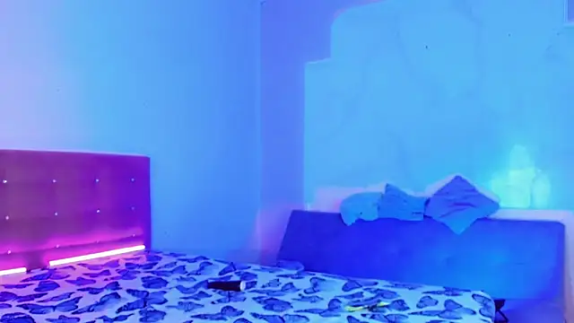 AllizaLowy's Live XXX Chat