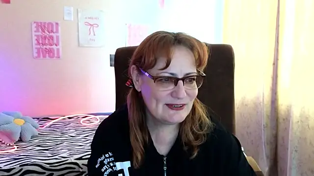 Jasmine_Tv Chat XXX in diretta