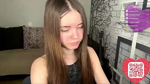 ElmiraDabato – Live XXX-chat