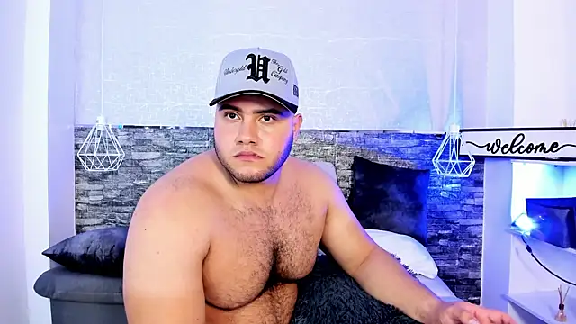 צ'אט XXX בשידור חי של apolorusso