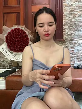 LiLi-Kirix99 live XXX chat