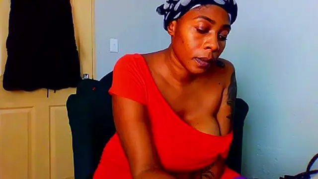 TALLnBEAUTY Chat XXX live