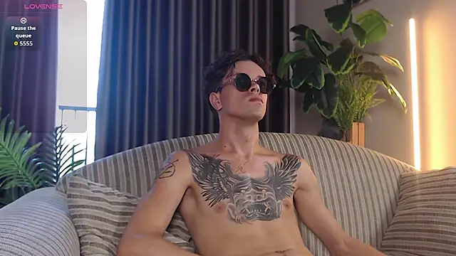 William_Henry_ Chat XXX in diretta