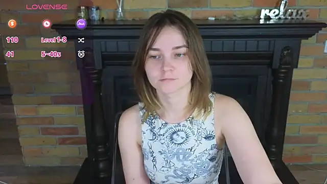Ellie_Sunset live XXX chat