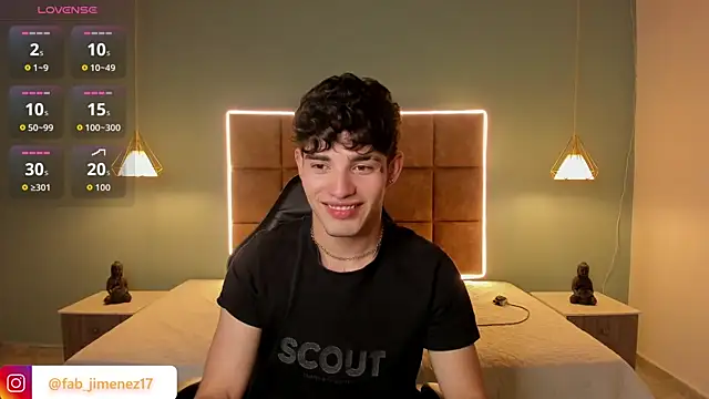 แชท XXX สดของ AlejooTwink