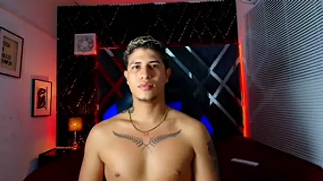 dominic_connor's Live XXX Chat