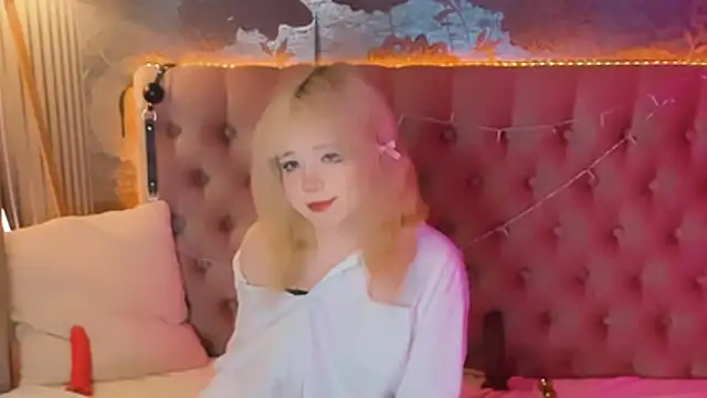 EmilyAngells' Live XXX Chat