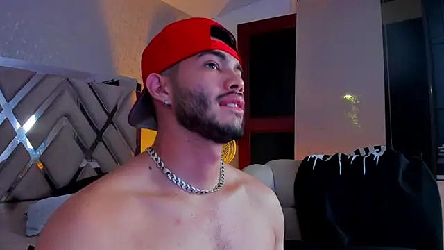 Vincentblack Adlı Modelin Canlı XXX Sohbeti