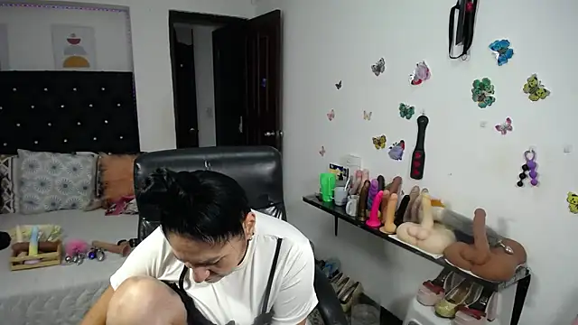 mature_bigboobs10 现场XXX聊天