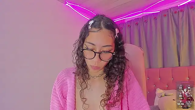 Chatroom XXX en direct de Sarah_Moon1