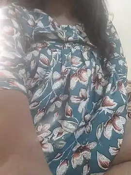 צ'אט XXX בשידור חי של Marathi_Priyanka_Kunal