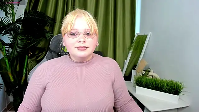 Stella_Brayn Live XXX-chat