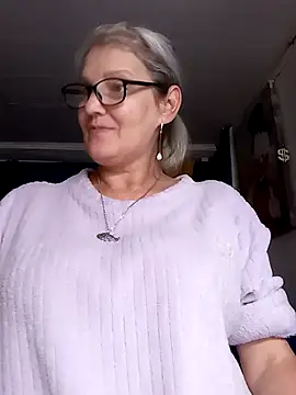irinamaux Chat XXX in diretta