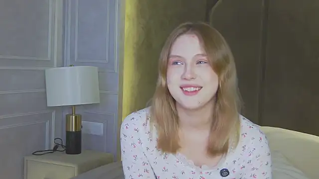 CaitlinSugar XXX чат на живо
