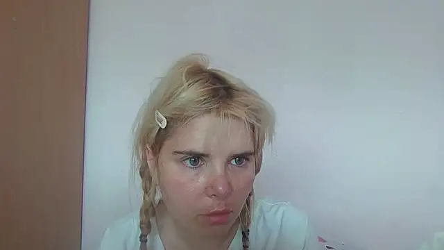 HornyElena – Live XXX-chat