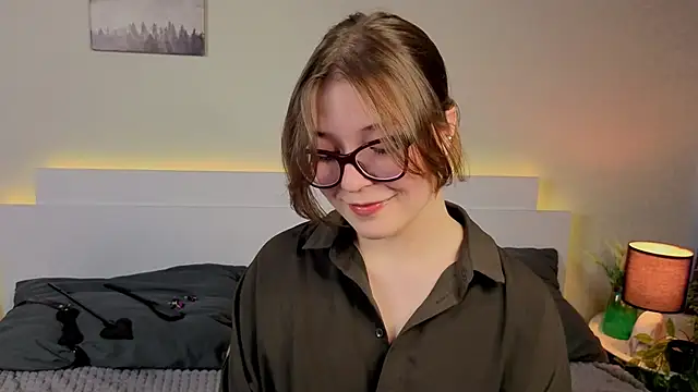 Next2Marie Live XXX Chat