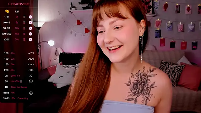 Chat XXX en directo de velvet_cherry_