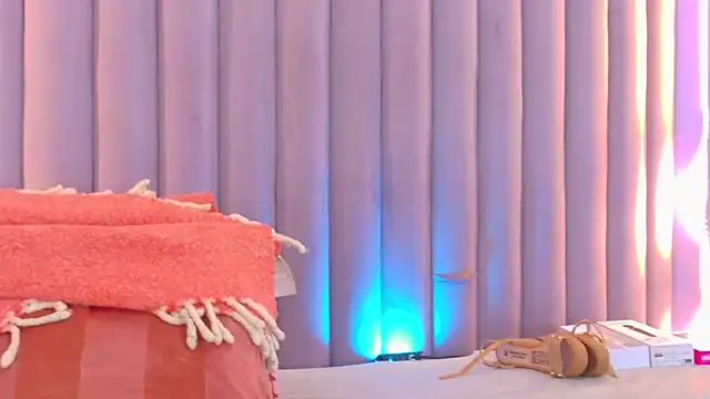 Meganlove__ Chat XXX live