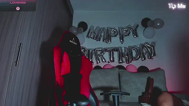 PlayboyMorganのライブXXXチャット