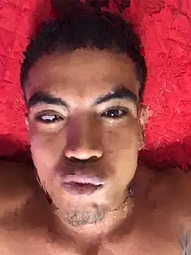 JustinOrtiz_ Chat XXX live
