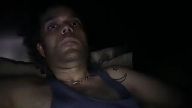 icebergslim281 élő XXX-chatje