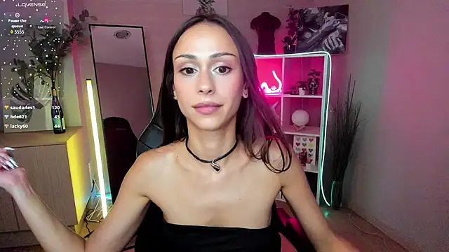 Petite_Moly 现场XXX聊天