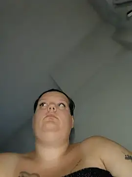 BadMommyyyyy 라이브 XXX 채팅