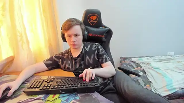 iliaskrislove's Live XXX Chat