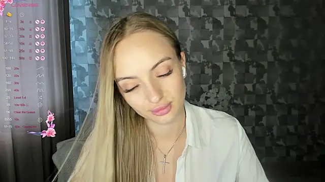 Chat XXX ao vivo de A_delina