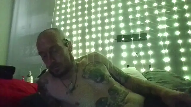 Chatroom XXX en direct de deepinnnnn