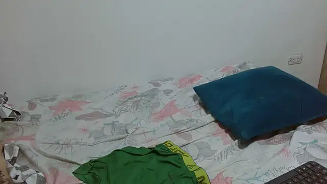 jmmy_cb Adlı Modelin Canlı XXX Sohbeti