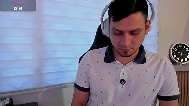 Chat XXX en directo de Rick_Adams