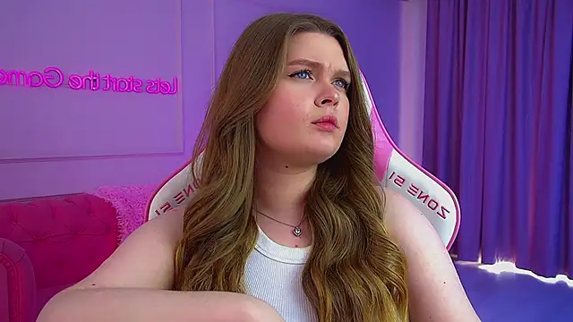 CrystalLyons Chat XXX live