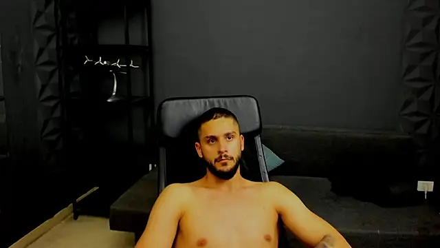 TroyWadeen Live XXX chat