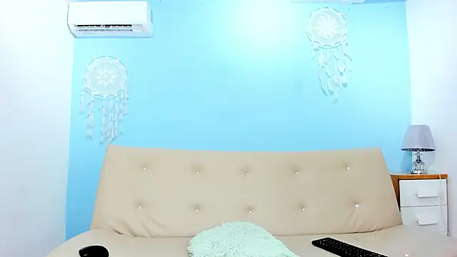 Little_Ethaan: απευθείας συνομιλία ΧΧΧ