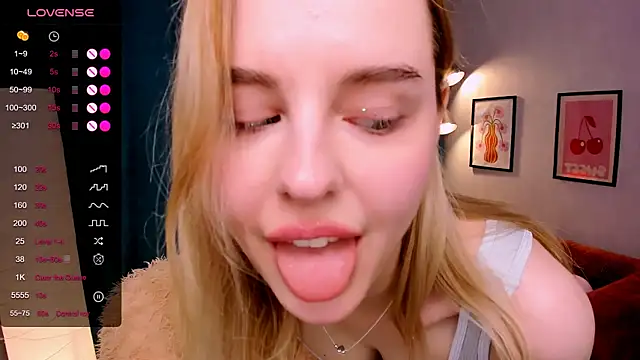 LillianShine 现场XXX聊天