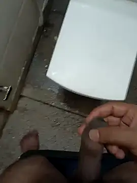 Rohit657600 Chat XXX in diretta
