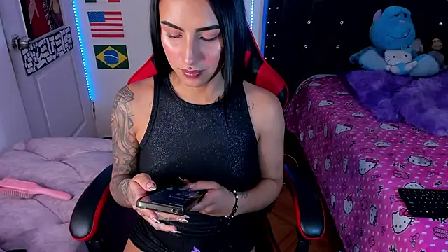 Samanthademonx20_のライブXXXチャット