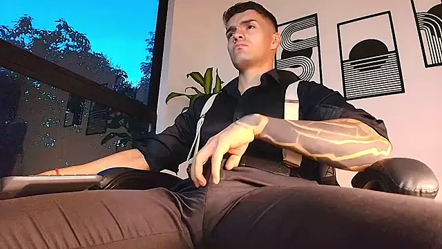 Chat XXX Live ALPHA_DOMINUS_