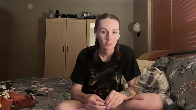 Czat XXX na żywo – Ellz4