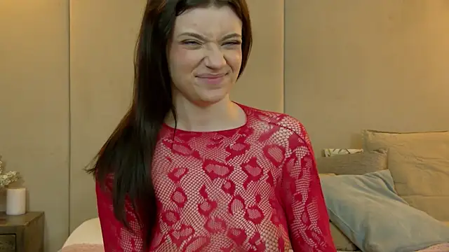 Онлайн чат XXX EllieWest