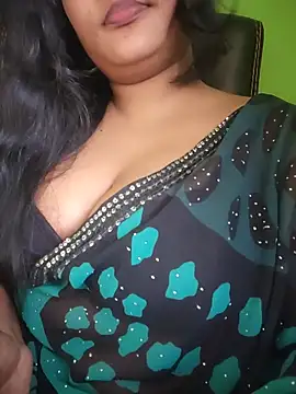 Aruna-1 Chat XXX live