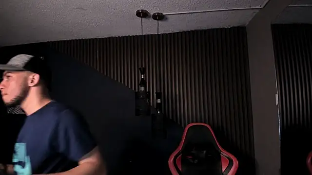 TomasDuquee Obrolan Langsung XXX