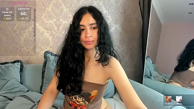 แชท XXX สดของ GiovannaAntonelli