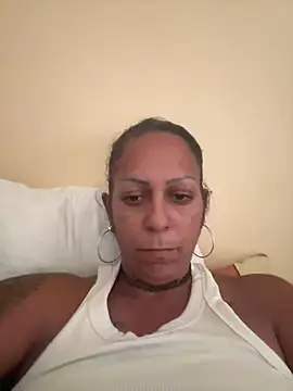 wildfarmbabe Live XXX-Chat